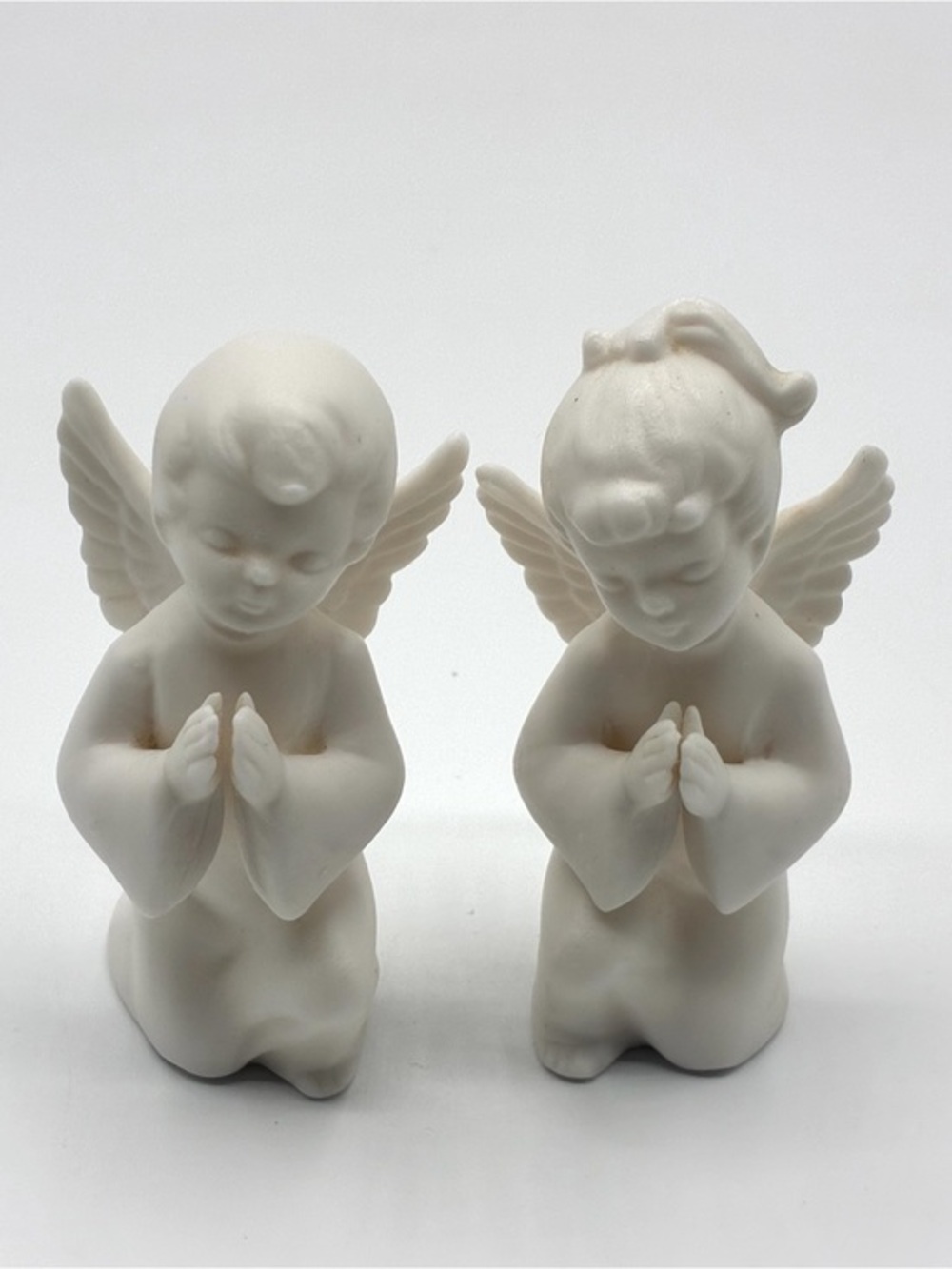 Vintage Napcoware Bisque Praying Angel Cherub Figurines Japan Set of 2